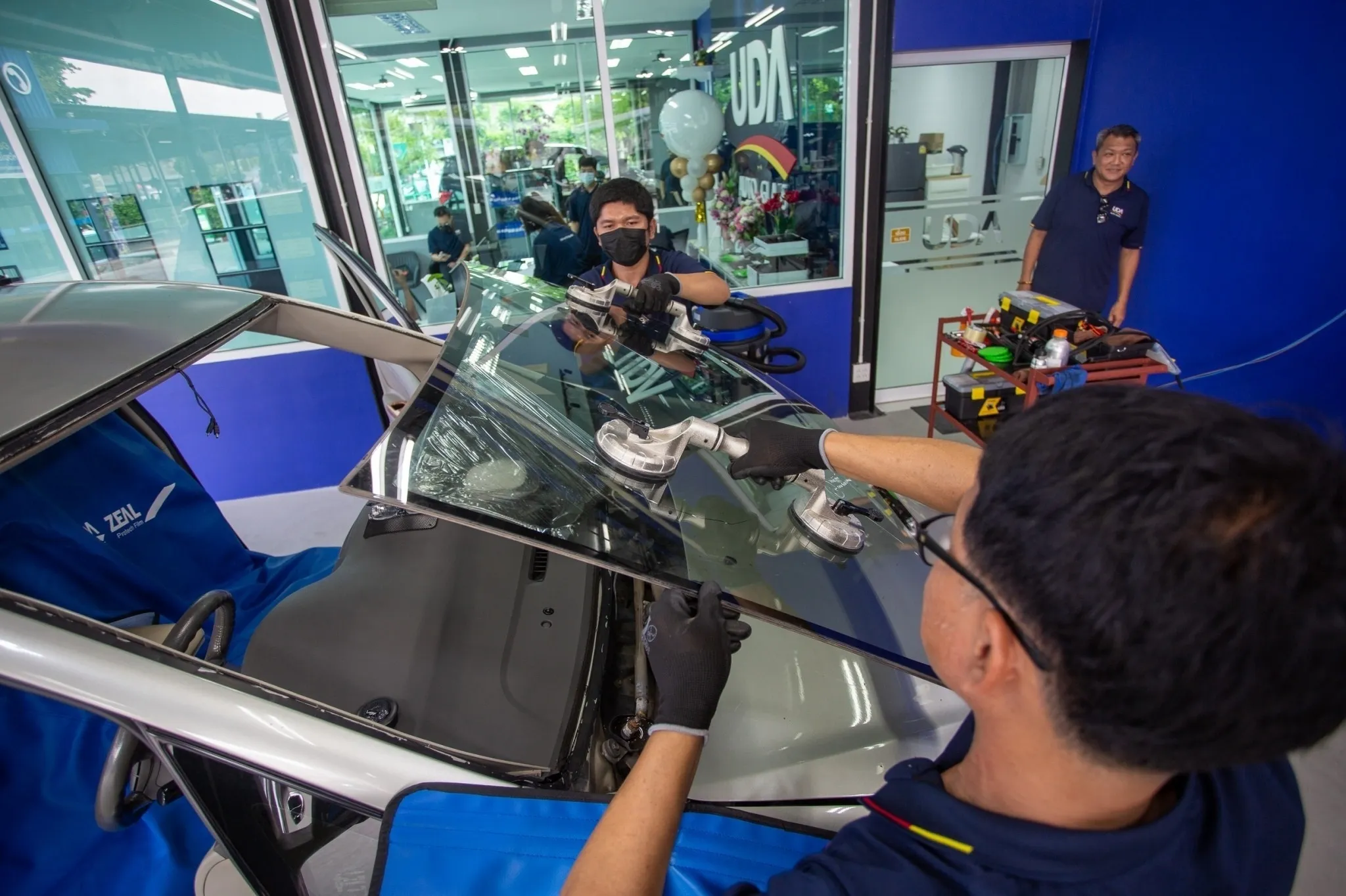 กระจกแท้ตรงรุ่นตามมาตรฐาน OEM